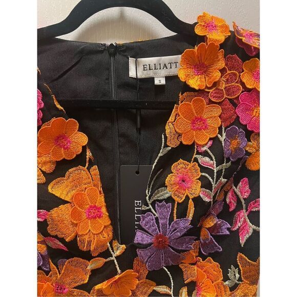 Elliatt Alessandra Floral Mini Dress In Orange Cocktail Wedding Guest size S NWT - Picture 6 of 9